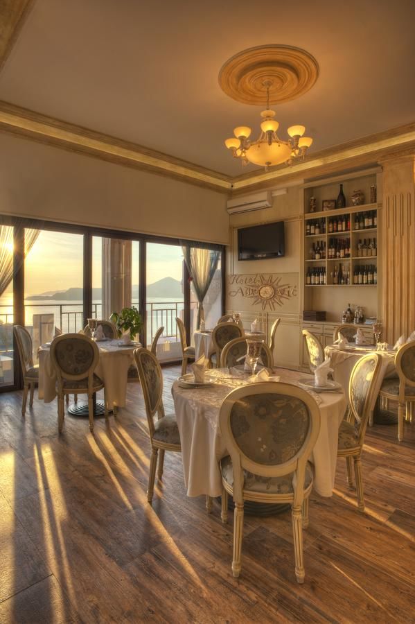 Отель Hotel Adrović Свети-Стефан-16