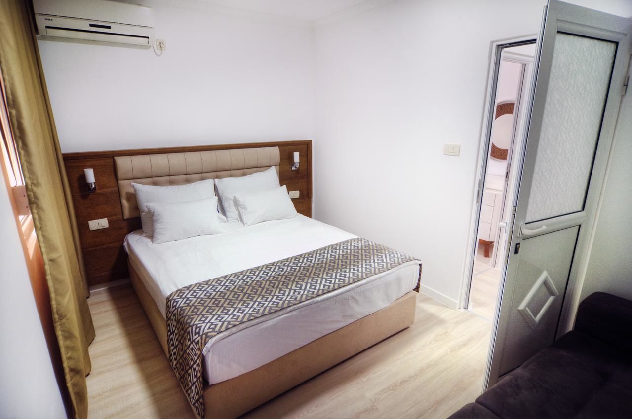 Отель Hotel Adrović Свети-Стефан