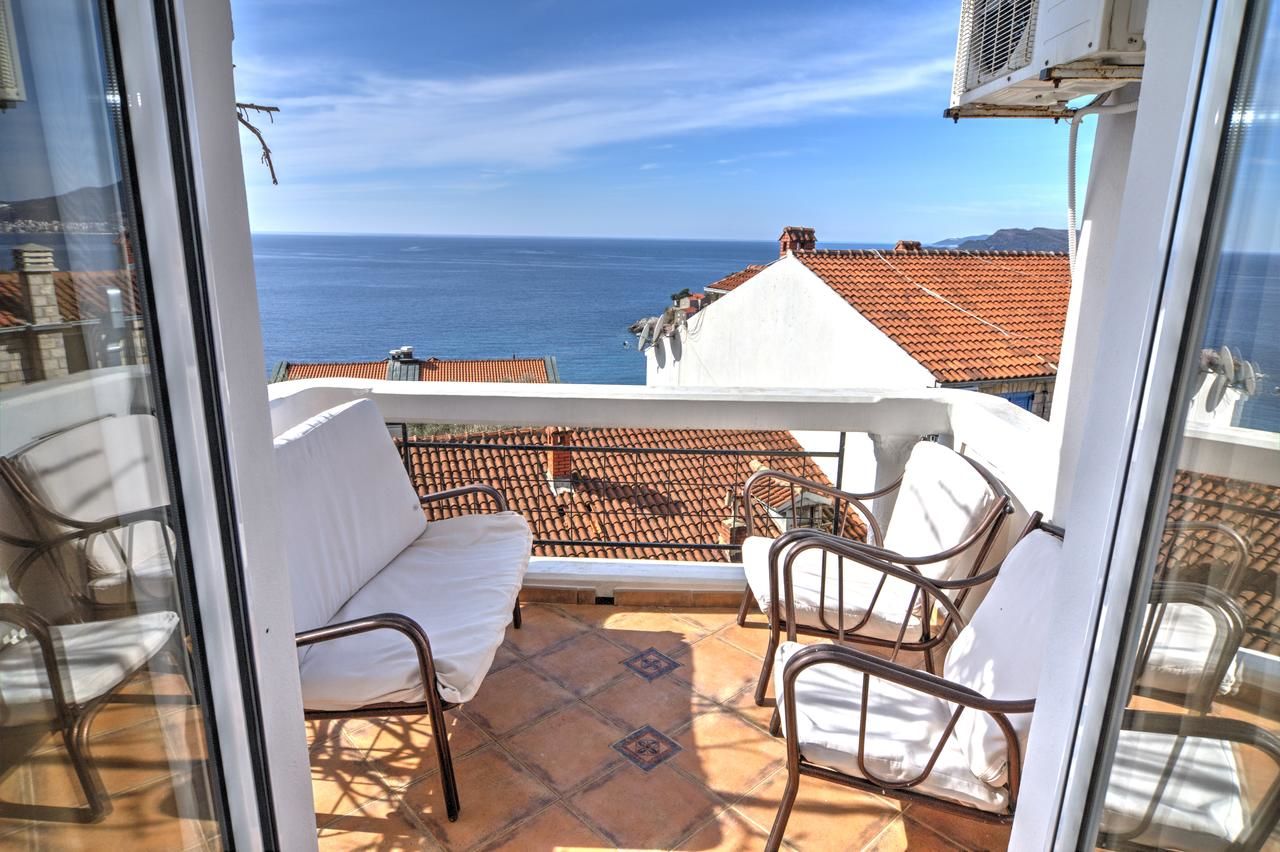 Отель Hotel Adrović Свети-Стефан