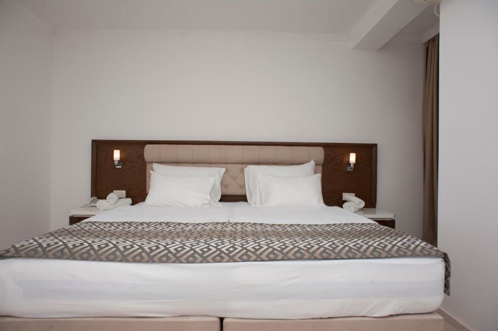 Отель Hotel Adrović Свети-Стефан