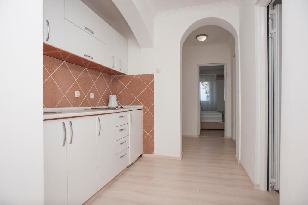 Отель Hotel Adrović Свети-Стефан