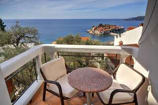 Отель Hotel Adrović Свети-Стефан Двухместный номер с 1 кроватью с видом на море-3