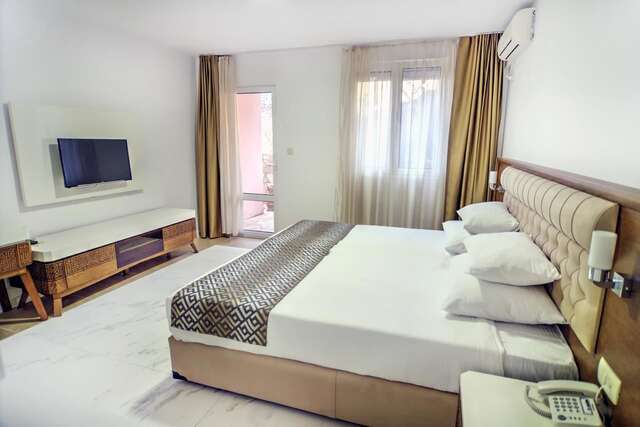 Отель Hotel Adrović Свети-Стефан-24